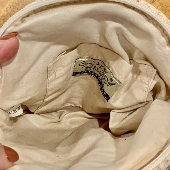 Sun n’ Sand Crotched‎ Shoulder Bag - Picture 6 of 7